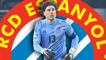 Guillermo Ochoa atajando con la selección mexicana (Fuente: MSN) 