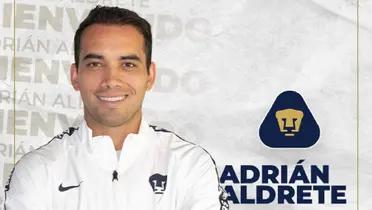 Adrián Aldrete con los Pumas