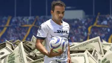 Adrián Aldrete estaría dejando un buen dinero en Pumas