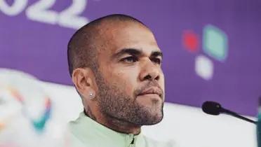 Dani Alves con Pumas