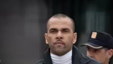 Dani Alves en el juzgado 