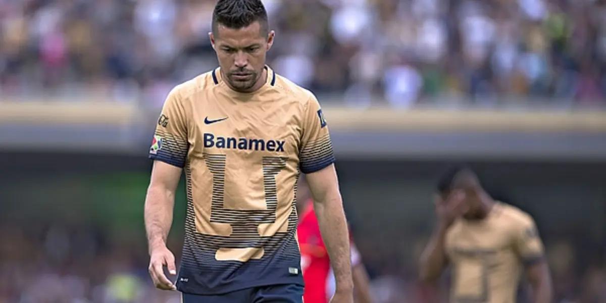 Dante López con Pumas