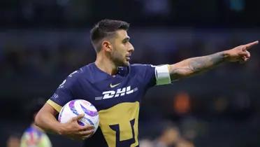 Eduardo Salvio con Pumas