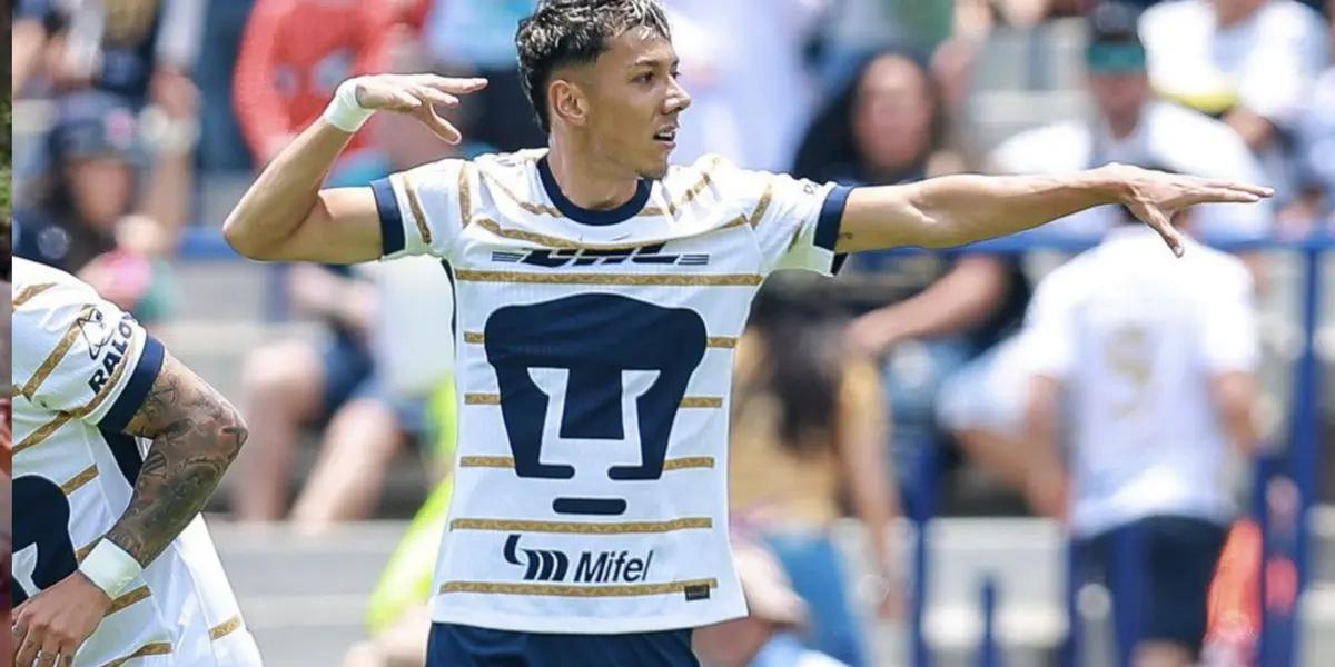 Jorge Rubalcaba con Pumas