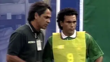 Miguel Mejía Barón y Hugo Sánchez en el mundial 1994
