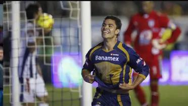 Pablo Barrera con Pumas