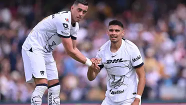 Rogelio Funes Mori y Guillermo Martínez con Pumas